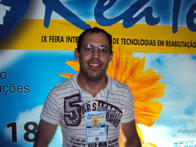 <b>Vereador Romualdo visita feira tecnológica de inclusão social</b>