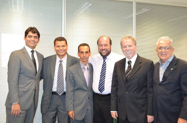 <b>Vereadores visitam secretário em Belo Horizonte</b>