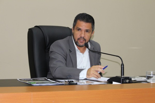 Marcelo Morais se despede da presidência da Câmara